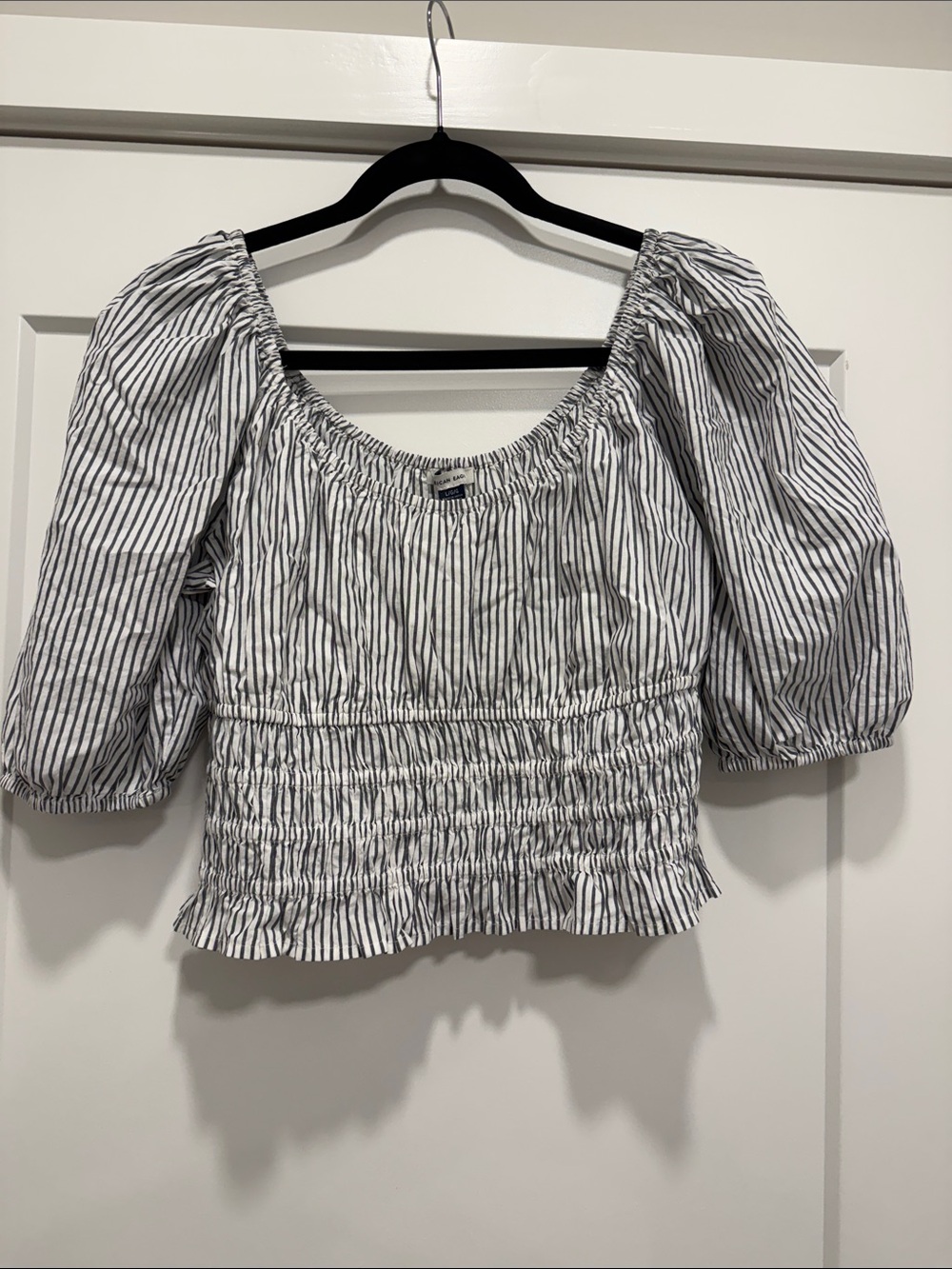 American Eagle Outfitters White and Black Striped Smocked Puff Sleeve Top